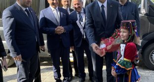 Ticaret Bakanı Ömer Bolat, Ardahan'da ziyaretlerde bulundu