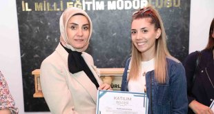 Ağrı'da okulöncesi öğretmenlerine yazılım ve kodlama eğitimi