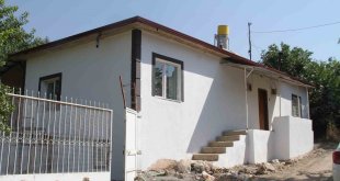 Deprem korkusu 110 yıllık harabe evi restore ettirdi