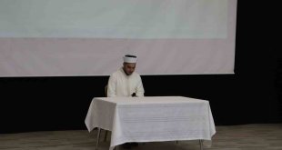 Ağrı'da "Peygamberimiz, İman ve İstikamet" konulu konferans düzenlendi