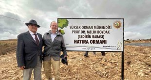 Ordinaryüs Prof. Cahit Arf'ın ABD'li damadından Türk mühendise Türkçe övgüler