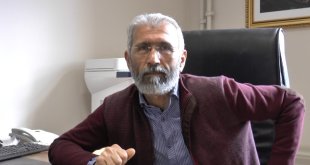 Terör örgütü elebaşı Öcalan'ın açıklamasını paylaşan profesör görevden uzaklaştırıldı