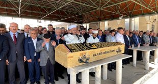 Eski AK Parti Milletvekili Tahir Öztürk, Elazığ'da son yolculuğuna uğurlandı