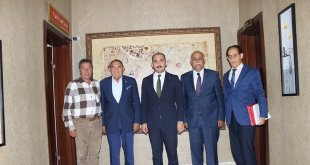 Prof. Dr. Esfender Korkmaz Çıldır'ı Ziyaret Etti