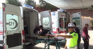 Tunceli'de otomobiller kafa kafaya çarpıştı: 10 yaralı