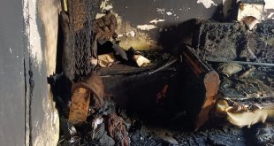 Ağrı'da çıkan yangında bir ev hasar gördü
