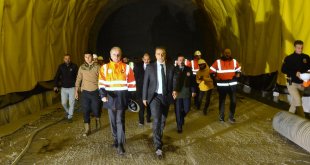 Ardahan Valisi Çiçek, Aşık Şenlik Tüneli'nde incelemede bulundu