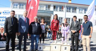 Kale'de 100. Yıl Cumhuriyet koşusu yapıldı