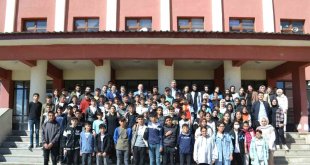 Yıldız'dan Tekman çıkarması