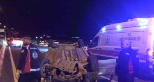 Ağrı'da trafik kazası: 2 yaralı
