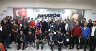 Ağrı'da Amatör Sporun Enleri Ödül Töreni Gerçekleştirildi