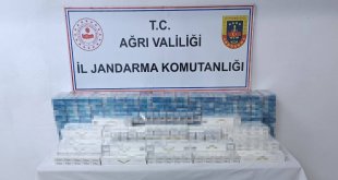 Ağrı'da 3 tırda kaçak akaryakıt ve sigara ele geçirildi