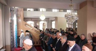 Gazze'de hayatını kaybedenler için Ağrı'da gıyabi cenaze namazı kılındı