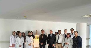 Turgut Özal Üniversitesi Tıp Fakültesi'nin ilk öğrencileri stajlarını tamamladı