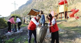 Çukurca'da çevre temizliği