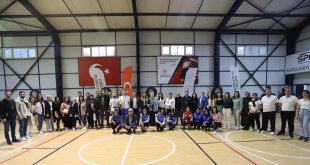 Çukurca'da Dart Turnuvası düzenlendi