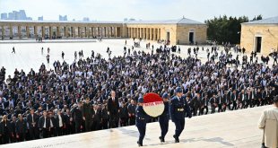 Betek Boya 1350 çalışanı ile Anıtkabir'i ziyaret etti