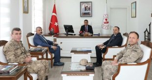 Bitlis Valisi Karaömeroğlu, Tatvan'a ziyaretlerde bulundu
