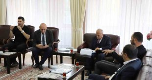 TİESF Başkanı Kerim Vural'dan Rektör Çomaklı'ya ziyaret