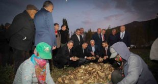 Vali Ali Çelik: 'Çiftçi üretimlerini destekliyoruz'