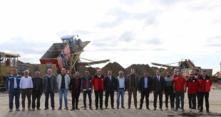 Ağrı İl Tarım ve Orman Müdürü'nden Şeker Fabrikası'na ziyaret