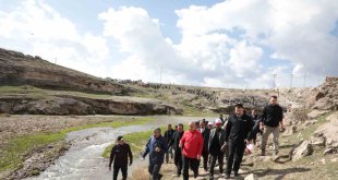 Ağrı'da 'Diyadin Kanyonu Yürüyüşü' düzenlendi