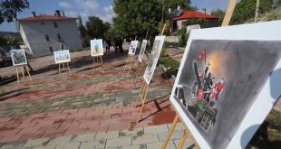 Çukurca'da resim sergisi düzenlendi