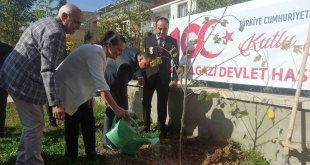 Battalgazi Devlet Hastanesi'nde 100. Yıl fidan dikimi gerçekleştirildi