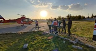 Ambulans helikopterle Van'a ulaştırılan hasta ameliyat edildi