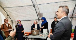 Ardahan'da Filistin'e destek çadırı kuruldu