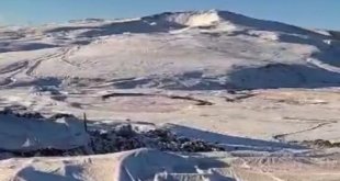 Ağrı'nın yüksek kesimleri beyaza büründü