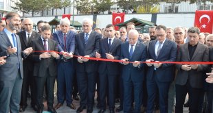 Erzurum'da yapımı tamamlanan 1072 Saltuklu Millet Bahçesi açıldı