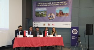 Kırmızı periler diyarı Narman Sürdürülebilir Turizm Çalıştayı gerçekleşti