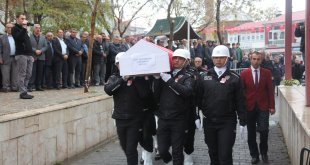 İstanbul'da şehit olan polis memuru Lütfü Baykar memleketi Bitlis'te son yolculuğuna uğurlandı