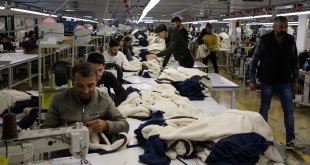 Bitlis'te kurulan fabrikalarda üretilen tekstil ürünleri Avrupa, Orta Doğu ile Uzak Doğu ülkelerine gönderiliyor