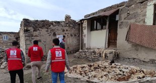 Kızılay'ın eli uzak köylere ulaştı