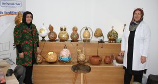 Vanlı kadınlar belediyenin açtığı kurslarda meslek öğreniyor