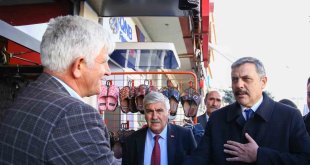 Vali Çiftçi'den Horasan'a ziyaret