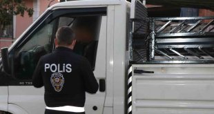 Erzincan'da 77 düzensiz göçmen ve 34 şüpheli yakalandı