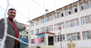 Arama motorunda gördü: Belediye başkanı okula 'Messi' isminin verilmesi için harekete geçti