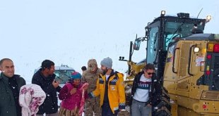 Erzurum'da ilçelerde eğitime kar engeli