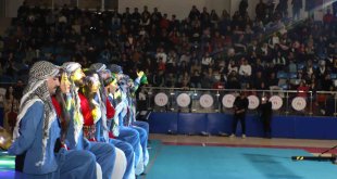 Hakkari Belediyesi Sanat Topluluğundan muhteşem gösteri