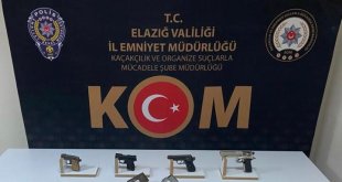 Elazığ'da silah ticareti operasyonu: 4 ruhsatsız silah ele geçirildi