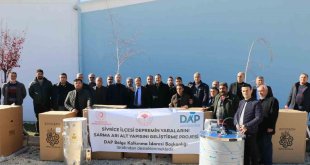 Elazığ'da bal süzme makinesi dağıtım programı düzenlendi