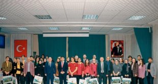 Hakkari'de lise ve ortaokullar arası bilgi yarışması