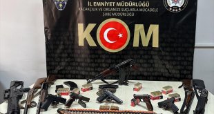 Ağrı merkezli yasa dışı silah ticareti operasyonunda 22 şüpheli yakalandı