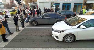 Ağrı'da gençlerden İsrail'e tepki