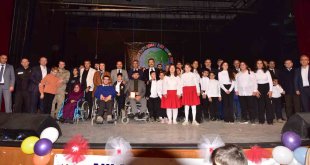 Ahlat'ta '3 Aralık Dünya Engelliler Günü' kutlandı