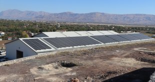 Elazığ'da enerjisini GES'ten sağlayan fabrika ihtiyaç fazlası elektriği satıyor