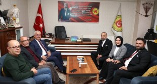 Muş Valisi Çakır'dan Muş Gazeteciler Cemiyeti'ne ziyaret